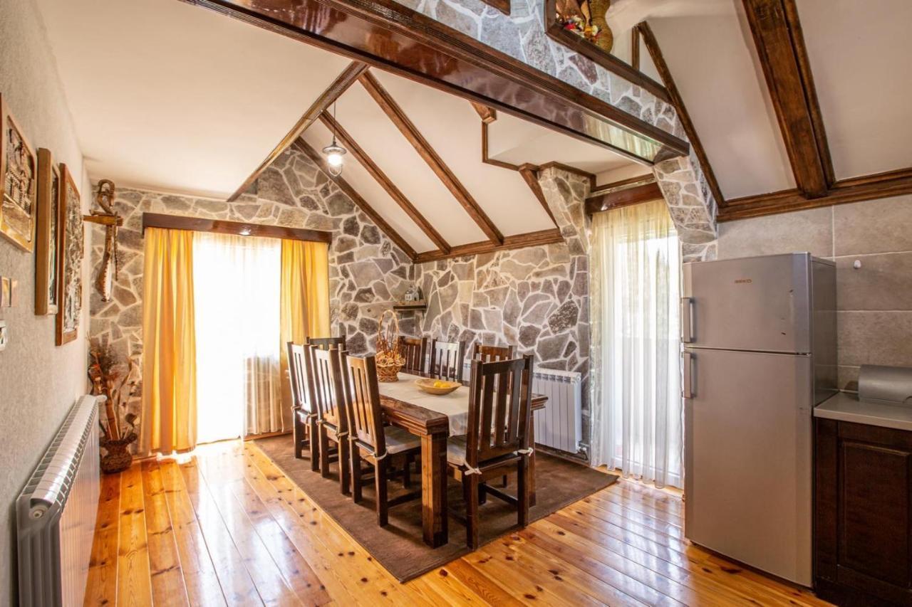 Family Spa Apartments Sunny&Shiny Savnik Номер фото