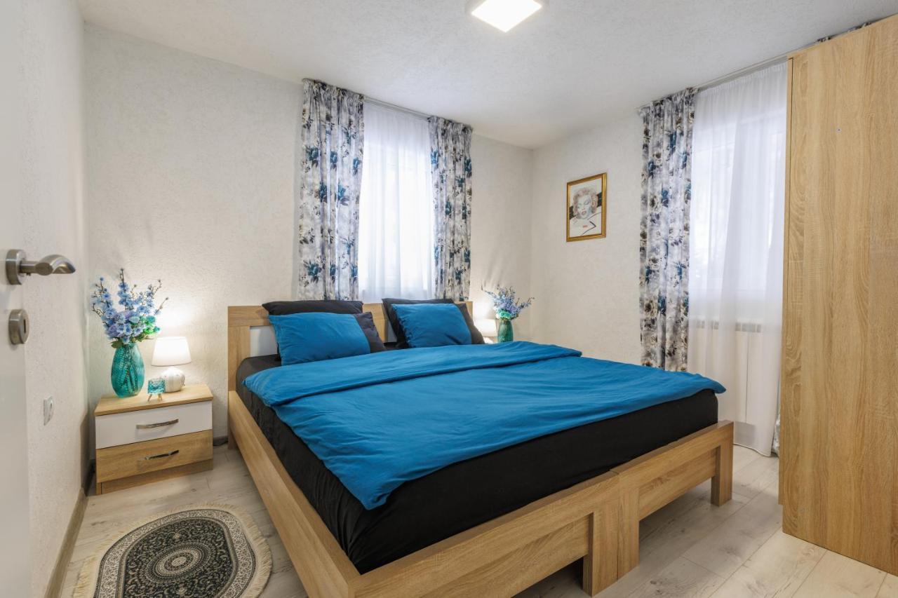 Family Spa Apartments Sunny&Shiny Savnik Экстерьер фото